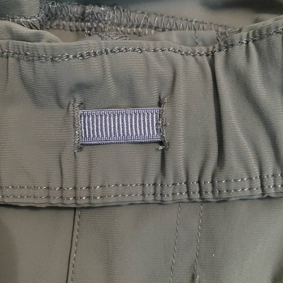 Vuori Mikes Pants - NWT - L - Picture 4 of 10